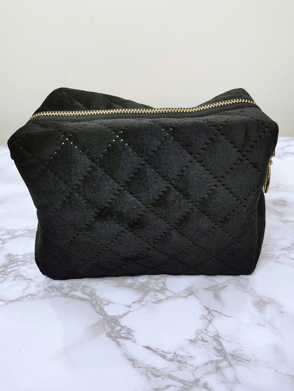 Black Quilted Velvet Cosmetic Makeup Bag Gold Zipper Travel Toiletry Organizer